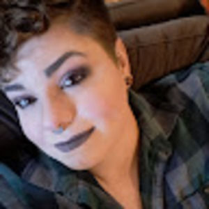 Meet your Posher, Avery